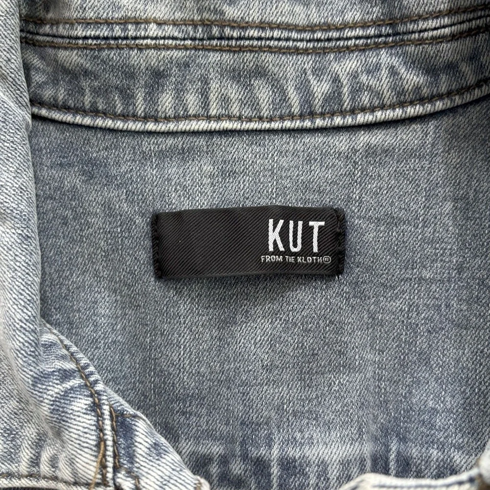 Kut From The Kloth Kara Frayed Hem Tie Dye Denim Trucker Jacket Women's Large - Picture 3 of 5
